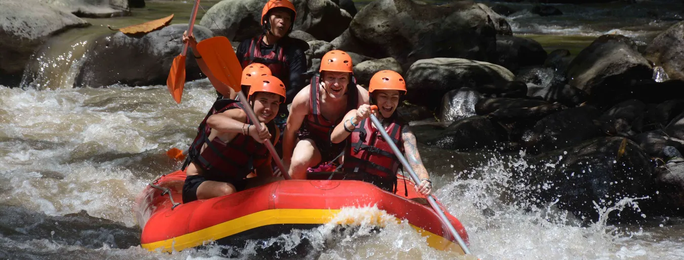 アユン川ラフティング